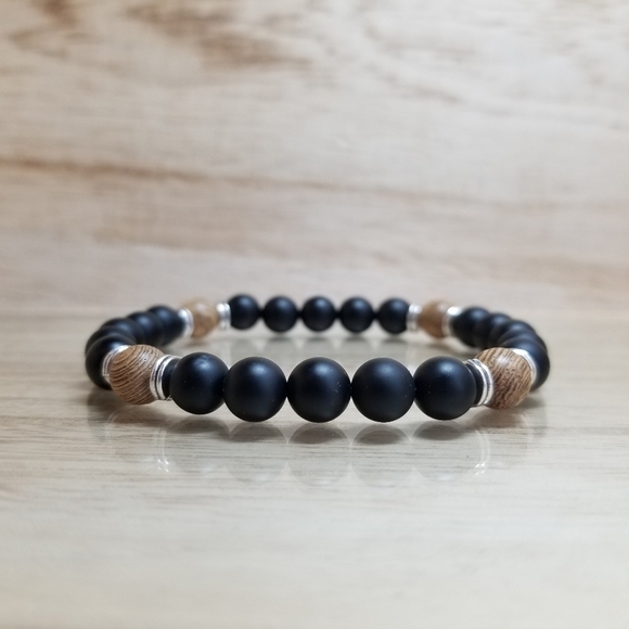 Black Onyx & Wood Grain Beaded Gemstone Bracelet - Picture 2 of 8